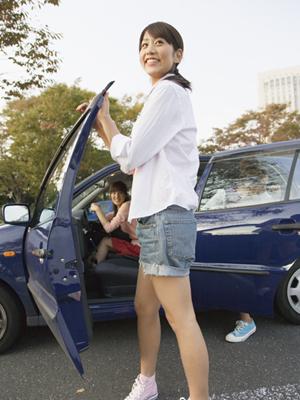 【公式】車買取・車査定 ティーバイティー：全国無料出張査定と即金買取の信頼ブランド