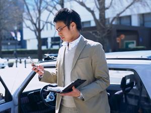 費用が安くおさまる格安車検の専門店へ